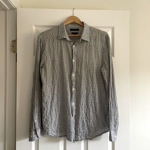 Bananas Republic Button Up Man’s Shirt